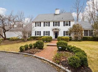 89 Logan Rd, New Canaan, CT 06840