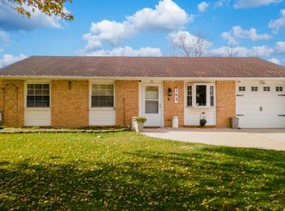 153 Cedarwood Ave, Bolingbrook, IL