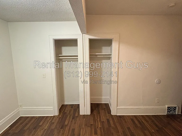 3241 Humboldt Ave N — Photo 8