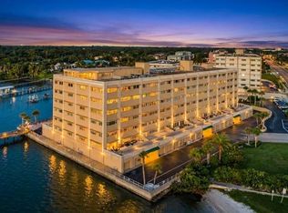 100 Bluff View Dr APT 514C, Belleair Bluffs, FL 33770