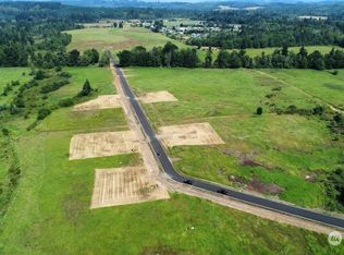 15 Sunburst Ln, Onalaska, WA 98570