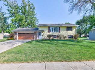 1815 Horse N Buggy Dr, Adel, IA 50003