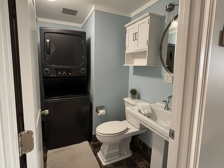 132 W Merrimack St #1 — Photo 9