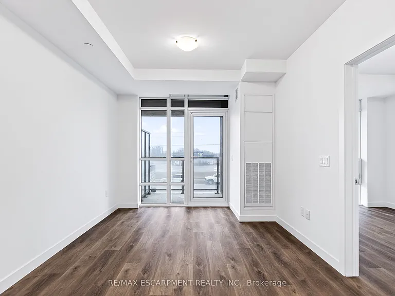 461 Green Rd #220 — Photo 19