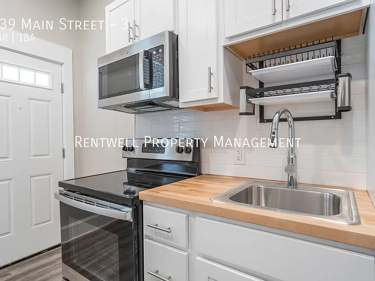 339 Main St #3 — Photo 6
