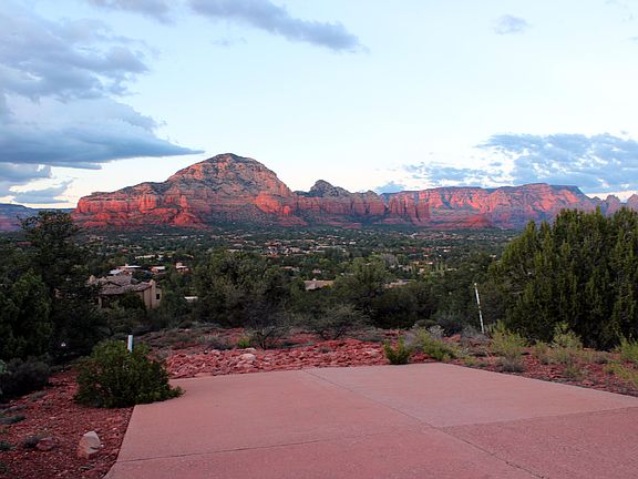 3rd image of 3188 Calle Del Montana
