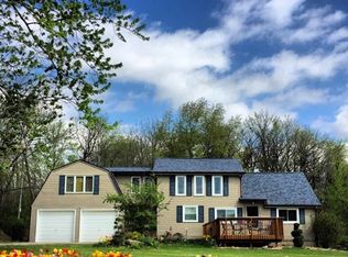 2840 130th St, Riverside, IA 52327