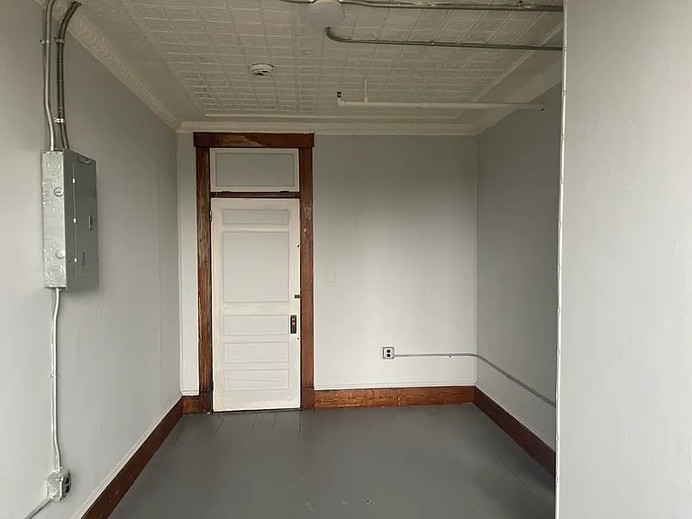 43 Central St #12 — Photo 6