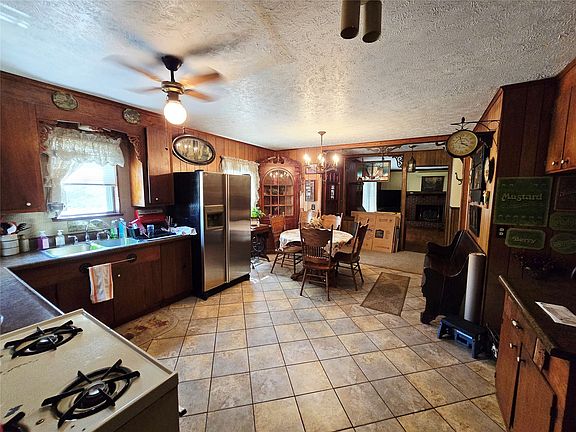 5th image of 20656 S 4180th Rd