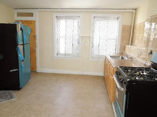 Rented by Marjorie Thompson, LREB | media 28