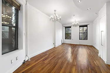 Sold by Citi Habitats