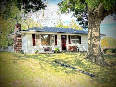 1208 Quincy St, Leavenworth, KS, 66048