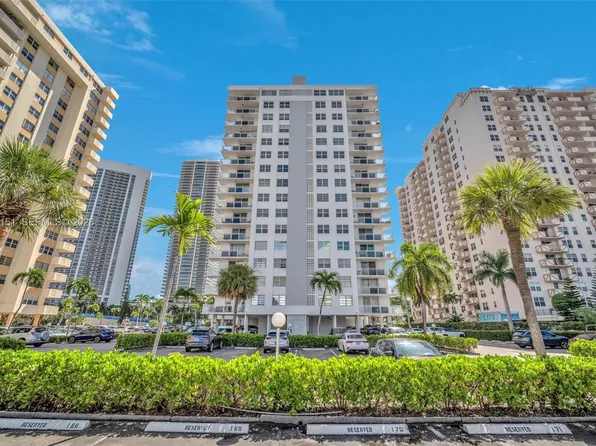 1849 S Ocean Dr #Penthouse 3, Hallandale, FL 33009