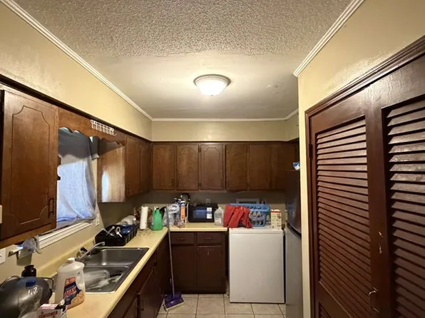 607 S Mobile St, Linden, AL