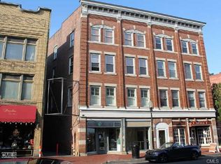 131 Washington St APT 201, Norwalk, CT 06854