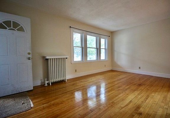 4th image of 36-38 Dartmouth St #36