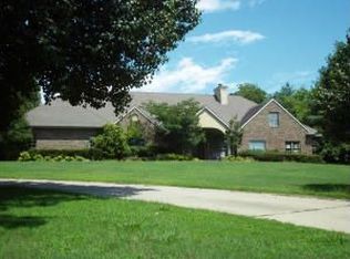 123 Ozark St, Harrison, AR 72601