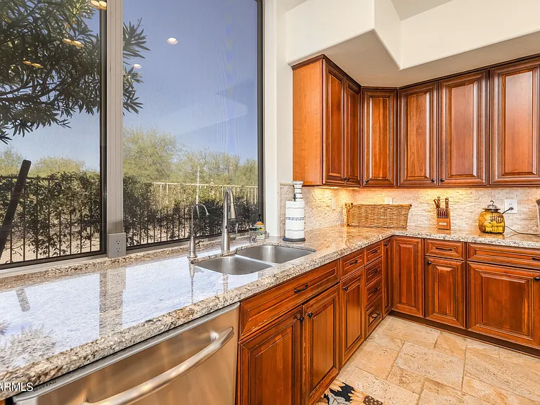13331 E Del Timbre Dr — Photo 15