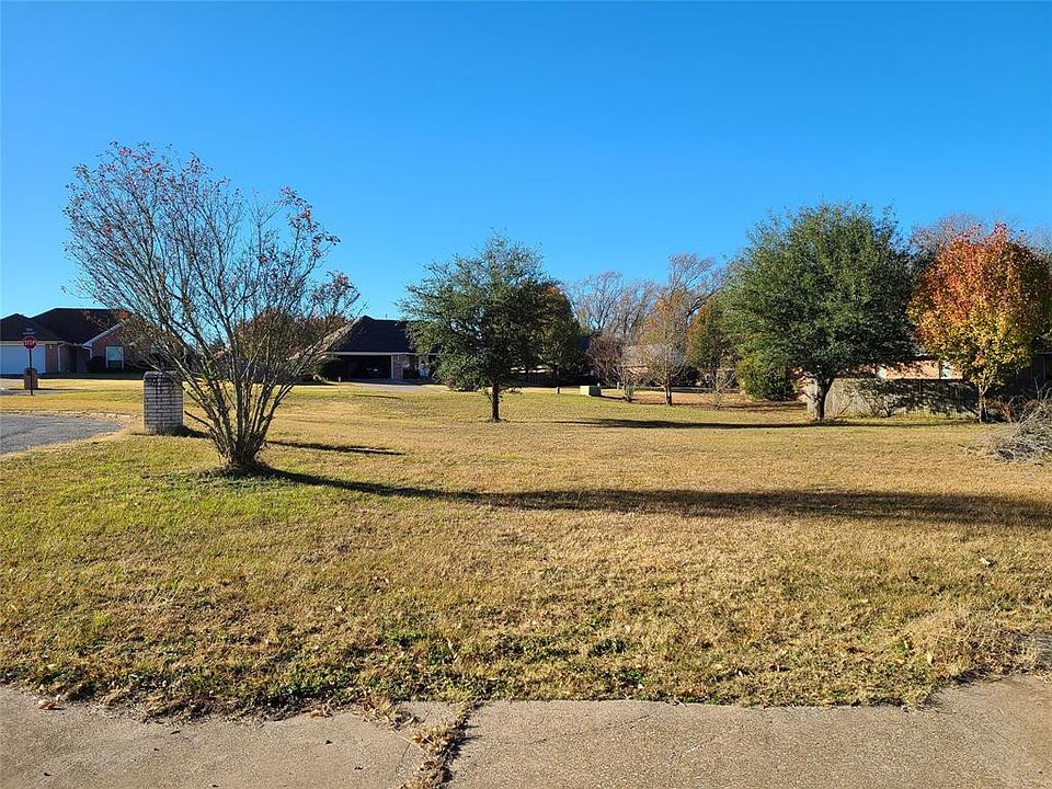 1st image of 1408 Creekside Ct Lot 21