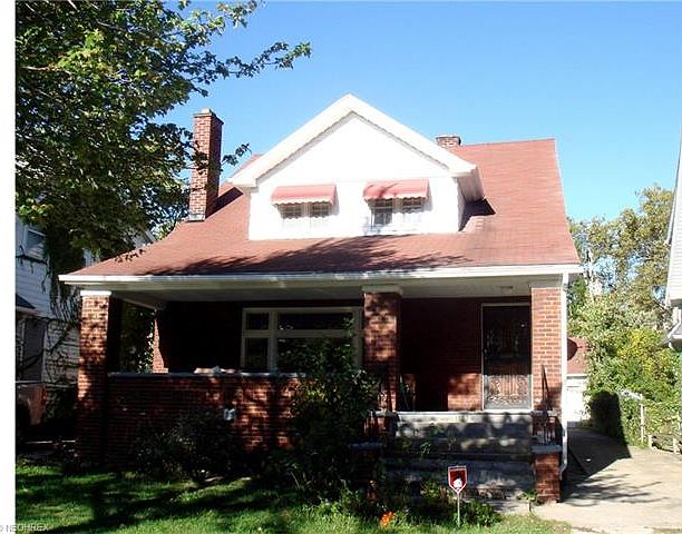 1st image of 1322 W 104th St