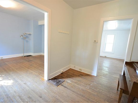 Formal entry from the front door goes into living room and dining room