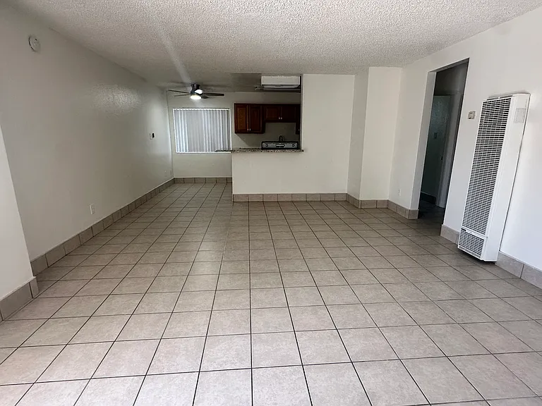 Courtyard Square Apartments — Photo 13