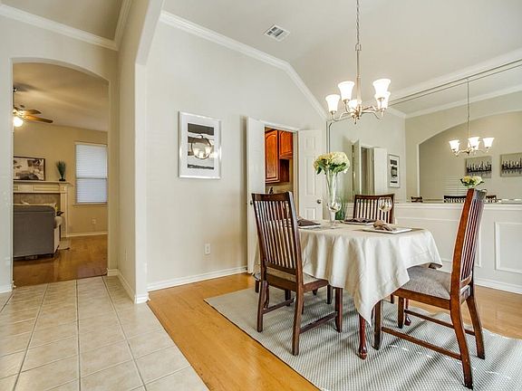 5th image of 1701 Warm Springs Dr