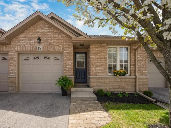 751 Rymal Rd W #17, Hamilton, ON L9B 2Y3