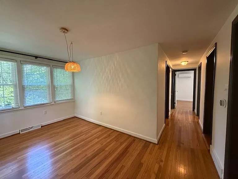 151 W Prospect Ave — Photo 11