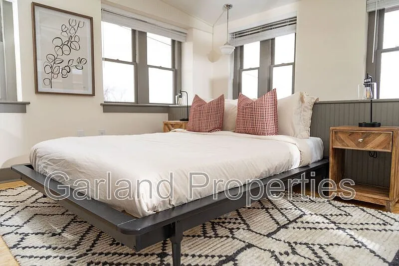 829 Salem Ave SW — Photo 3