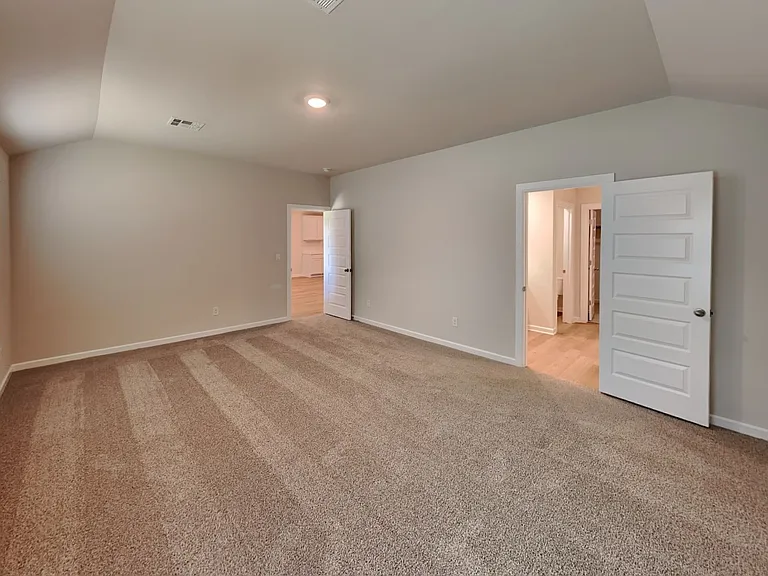 2904 Casey Dr — Photo 10