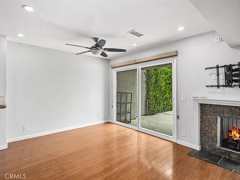 22516 Lake Forest Ln — Photo 10