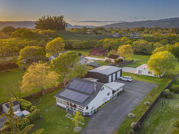 21725 Burndale Road, Sonoma, CA 95476