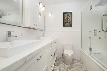 Sold by Space Marketing Shop