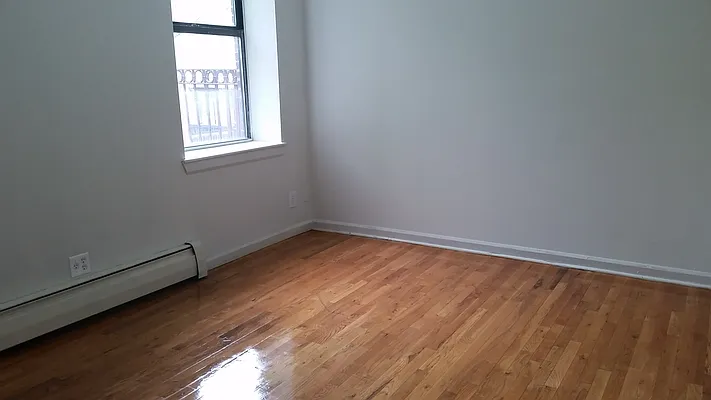 Rented by Uptown Flats LLC | media 6