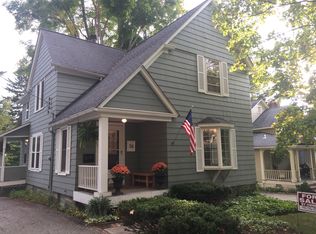 36 Bellview St, Chagrin Falls, OH 44022