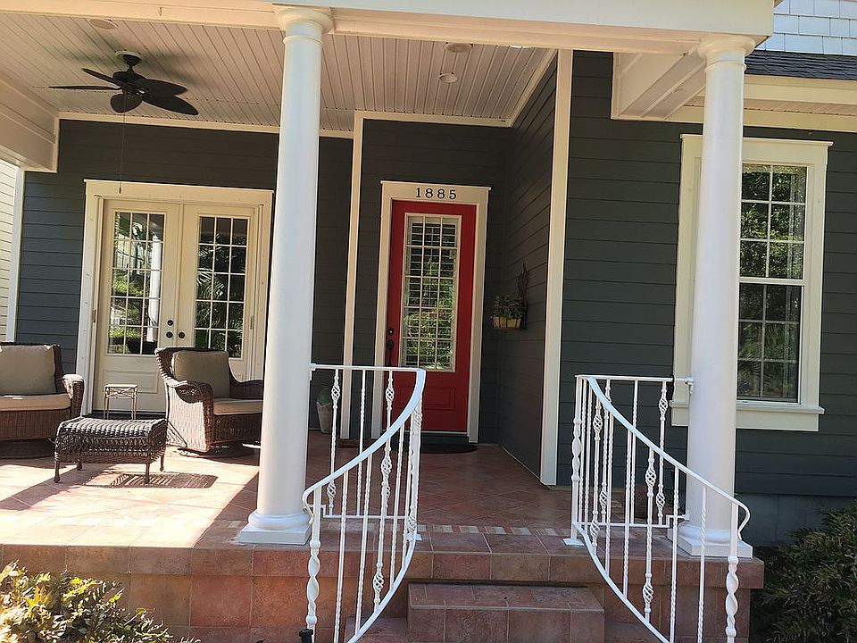 1st image of 1885 Lake Park Dr
