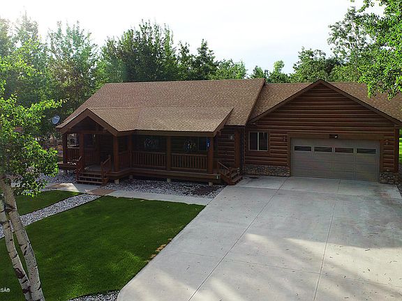 3rd image of 58 Sugar Loaf Dr