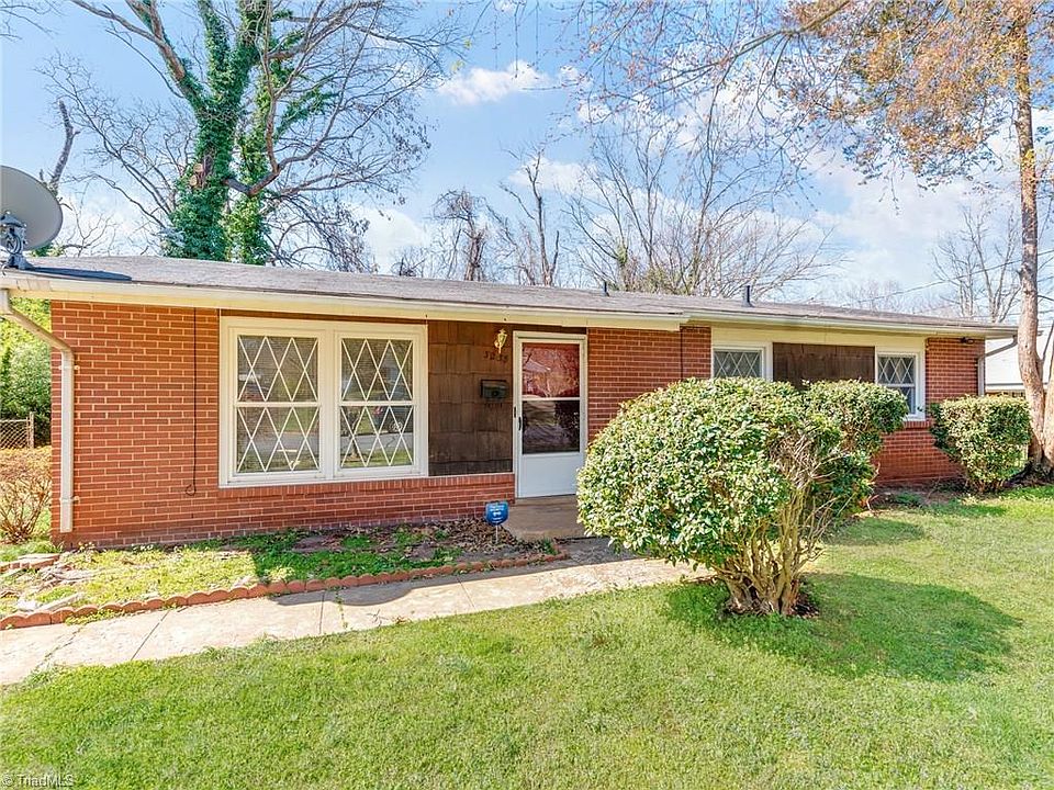 1st image of 3233 Dreiser Pl