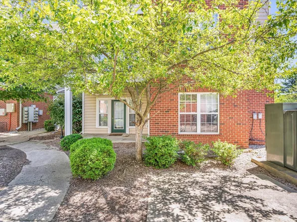 1905 N Lincoln Ave APT 216, Urbana, IL 61801