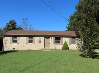 131 Hogin Rd, Dickson, TN 37055