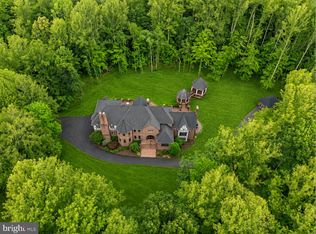 8015 Eddy Bend Trl, Fairfax Station, VA 22039