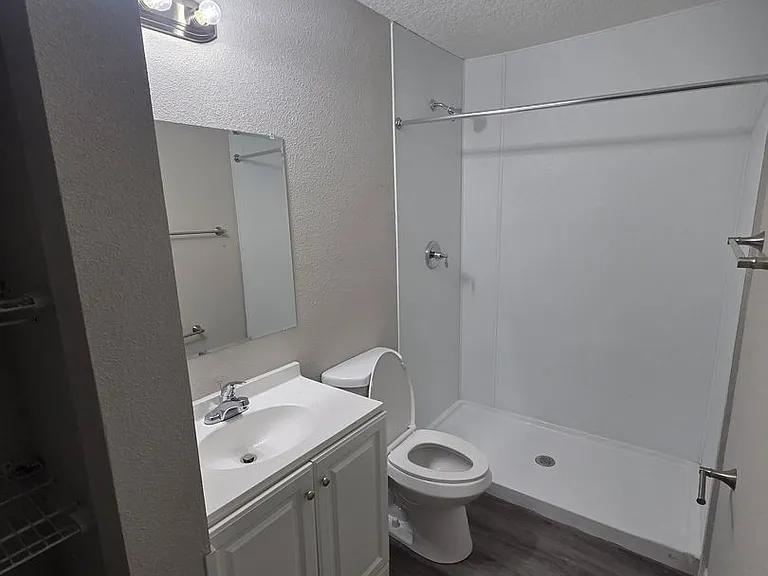 8730 Hare Ave — Photo 9