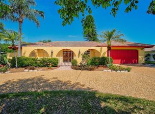 5321 Palm Aire Dr, Sarasota, FL 34243