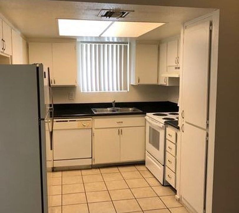 1st image of 1826 N 51st St #17