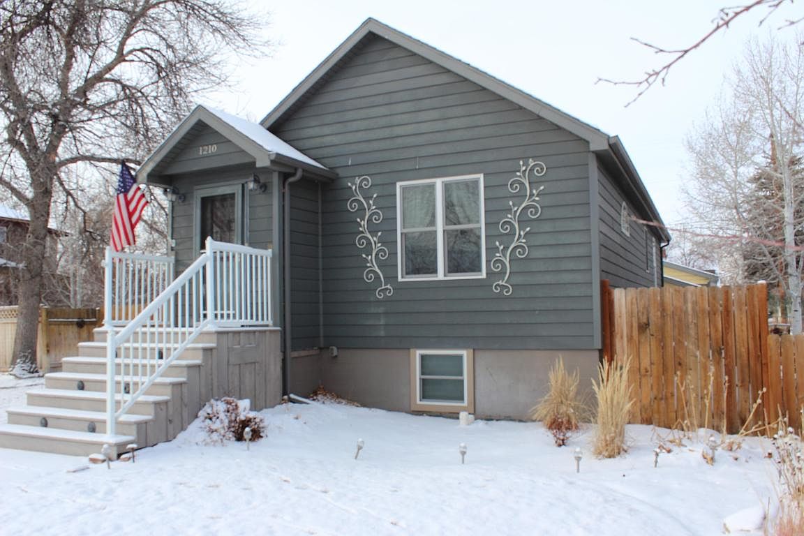 1210 Main St, Fort Benton, MT 59442 Zillow