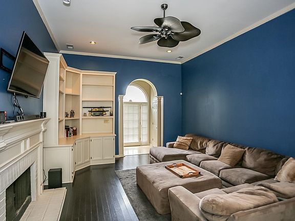 4th image of 8761 Forest Breeze Dr