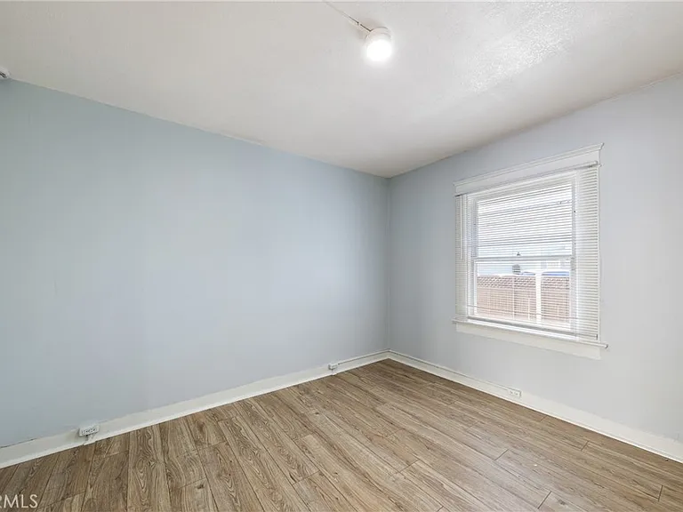 15329 S Paramount Blvd — Photo 20