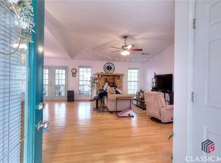 253 Freeman Dr, Maysville, GA 30558