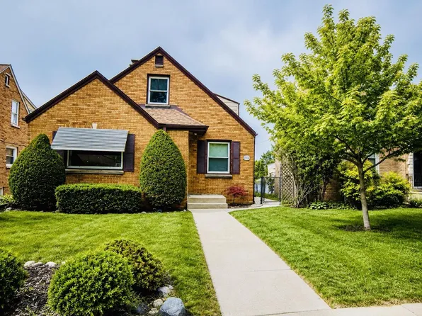 3124 S 40th STREET, Milwaukee, WI 53215